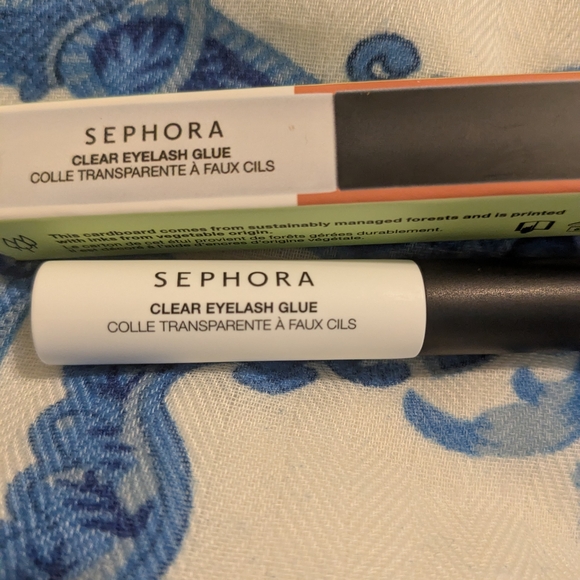 ⭐ Sephora Brush Tip Clear Eyelash Glue Free With Other Item Comment On Purchase - Picture 3 of 5
